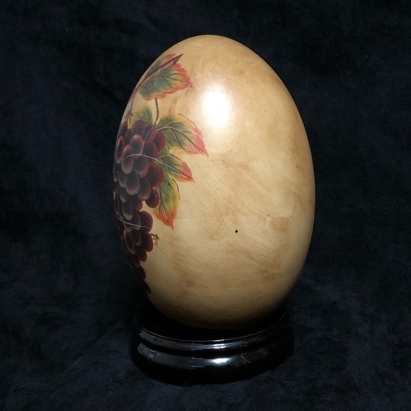 🌈3/$15🌈 Decorative Egg - Picture 3 of 9